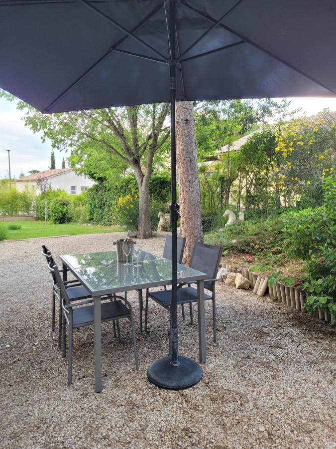 Studio Lit Double. Greoux-les-Bains Bagian luar foto